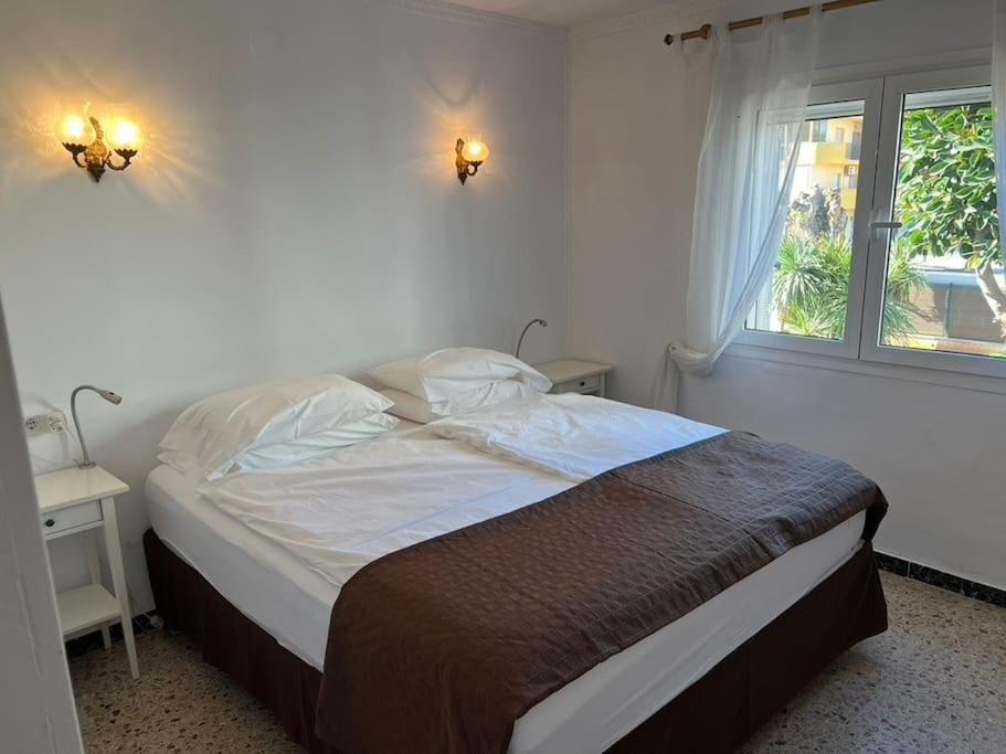 Schnuckelige Wohnung Naehe Meer เดเนีย ภายนอก รูปภาพ